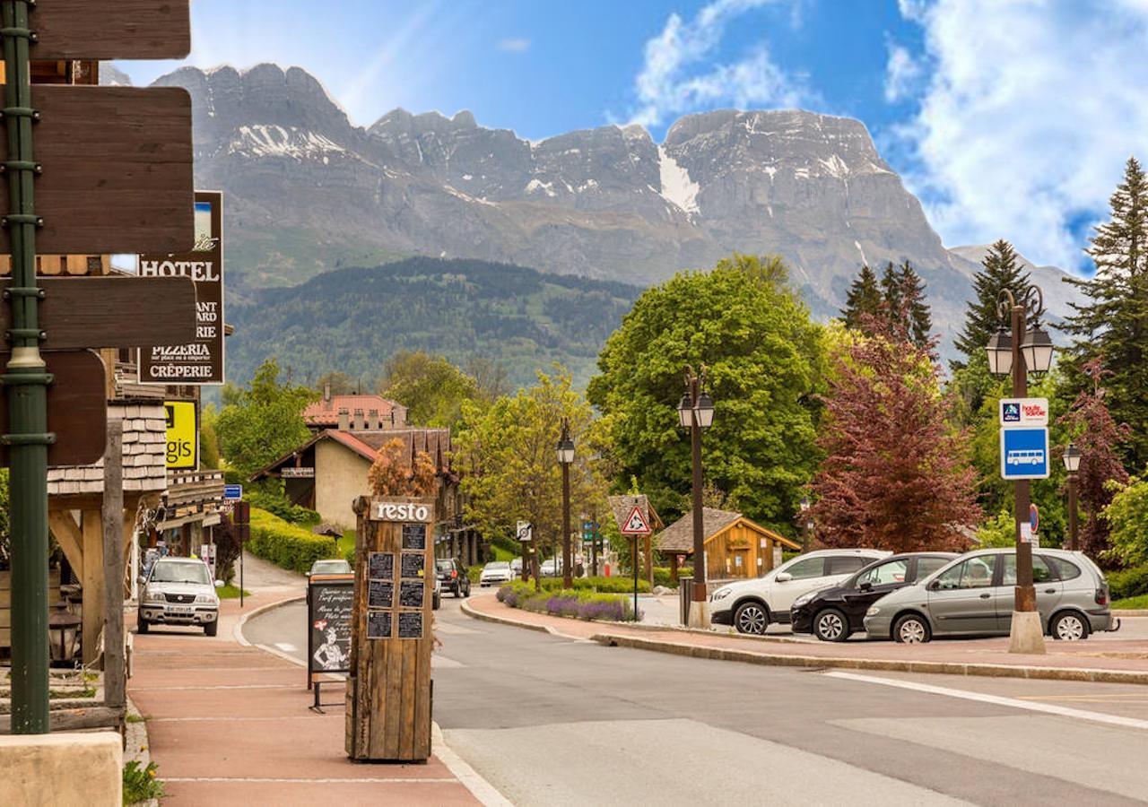 Les Aiguilles De Warens Villa Комбо Екстериор снимка
